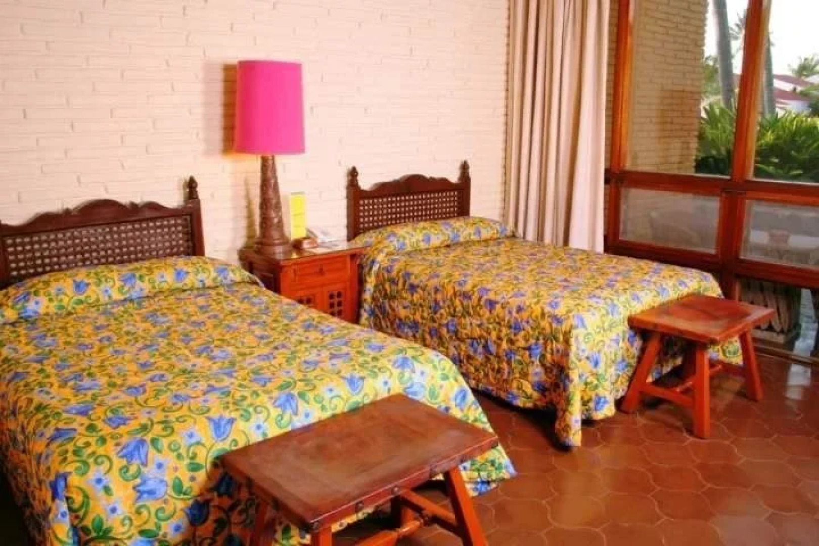 Balboa Towers - cloosed