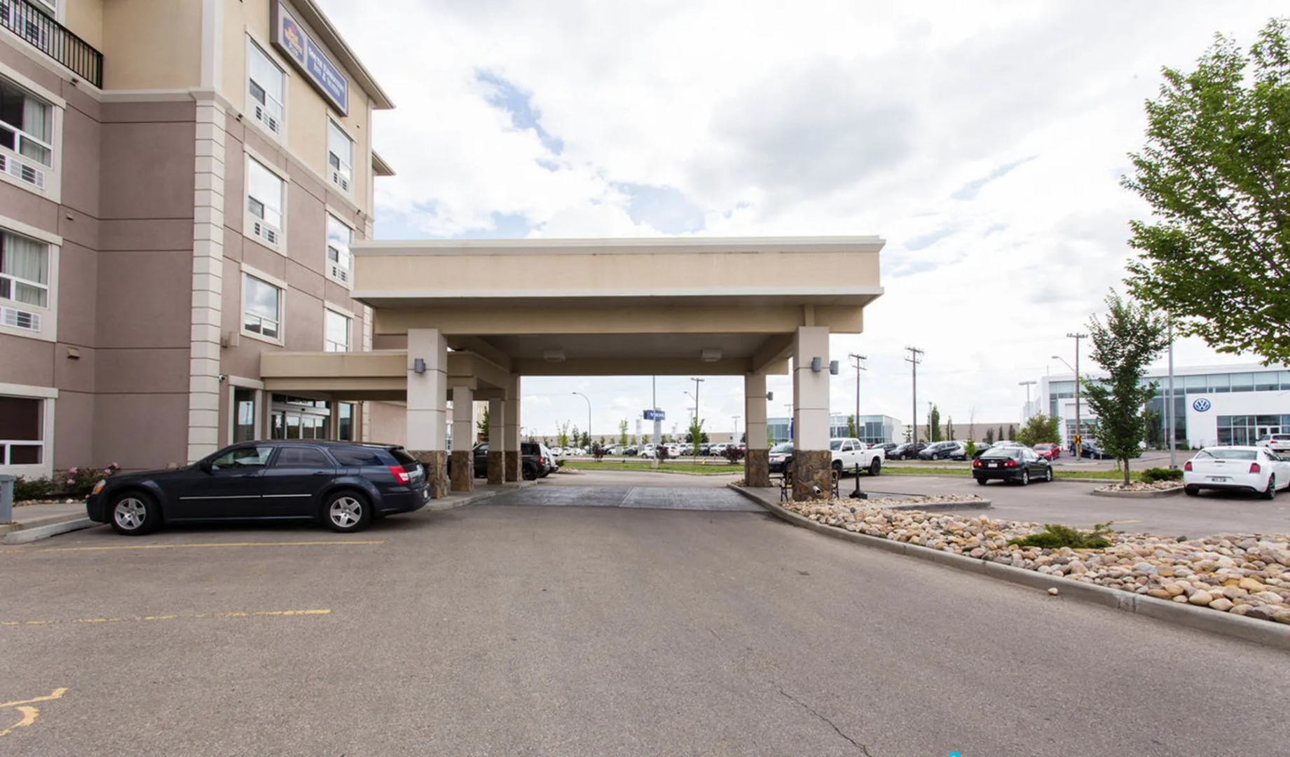 Best Western Plus South Edmonton Inn & Suites