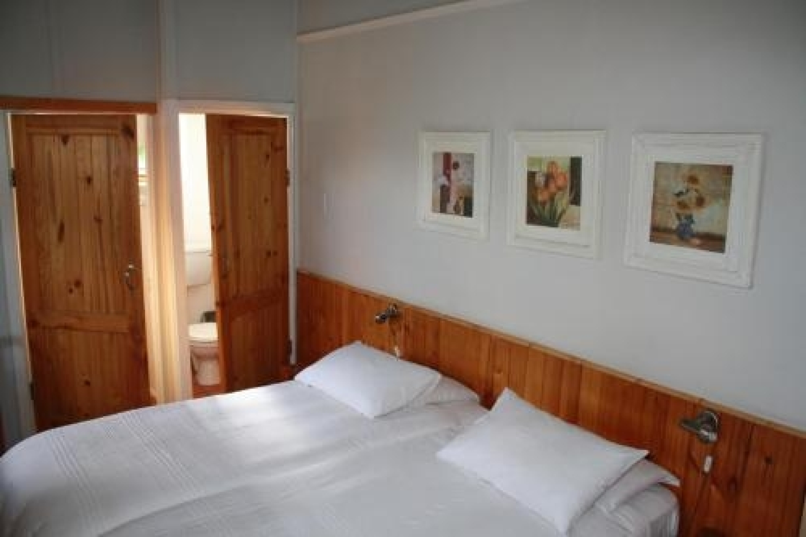 Backpackers Paradise and Joyrides