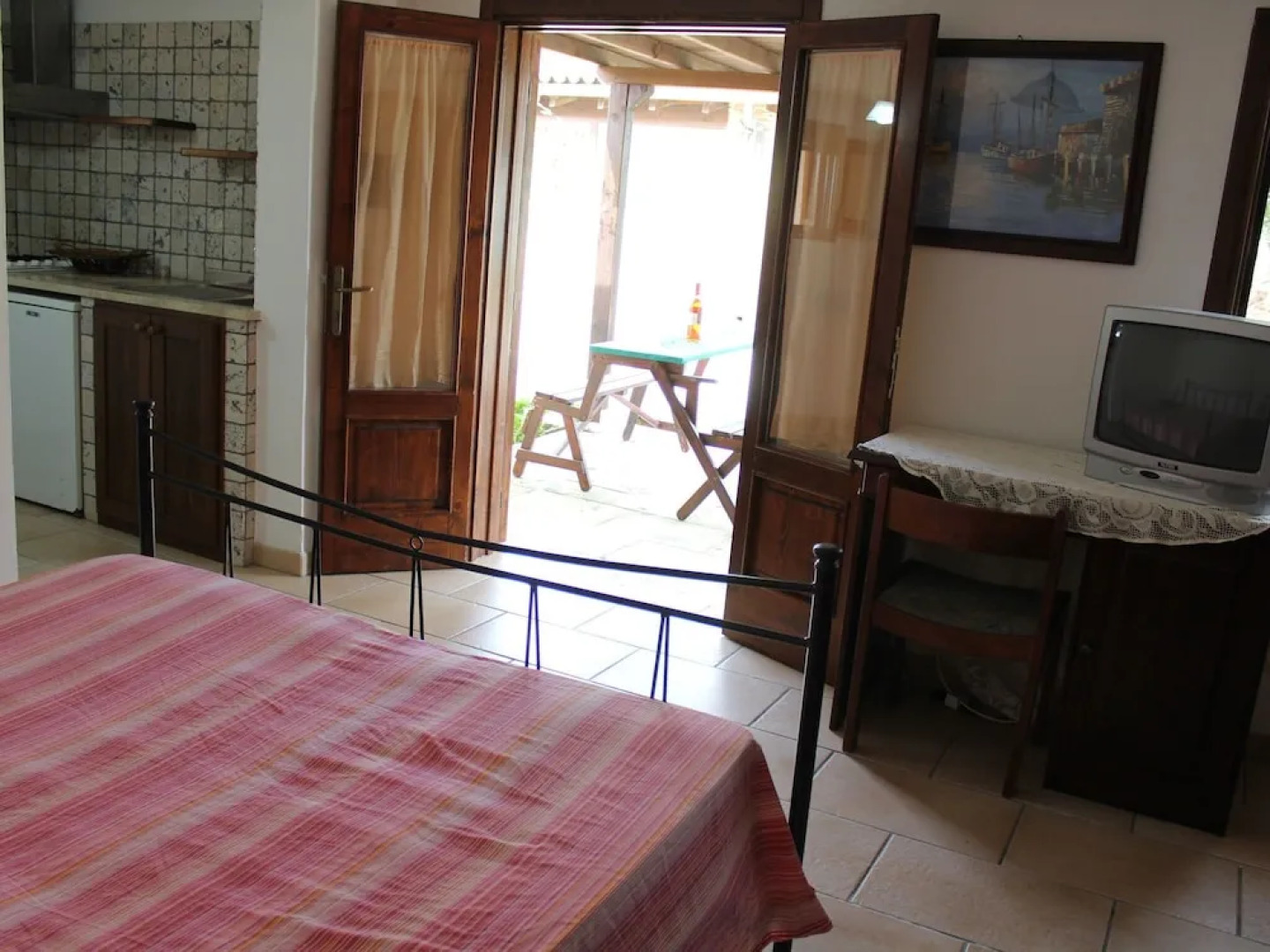 Quaint Holiday Home in Matino With Swimming Pool