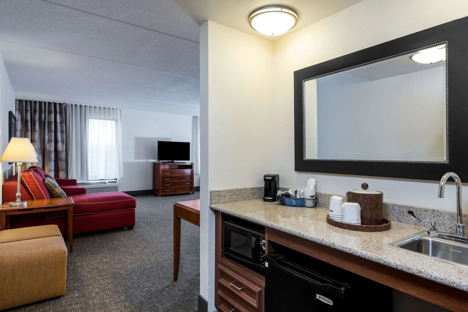 Hampton Inn Roanoke/Hollins - I-81
