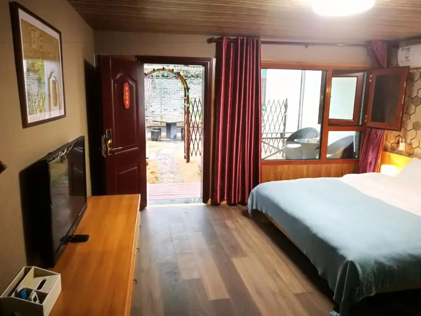 Spring Breeze Boutique Guest House