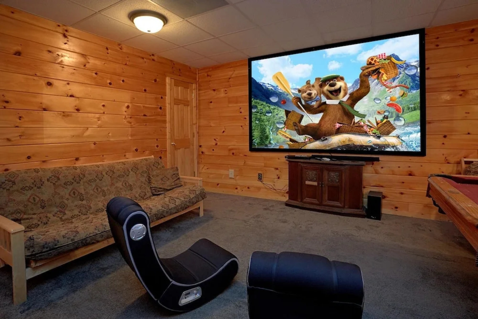 Moonshiners View Apartment 2