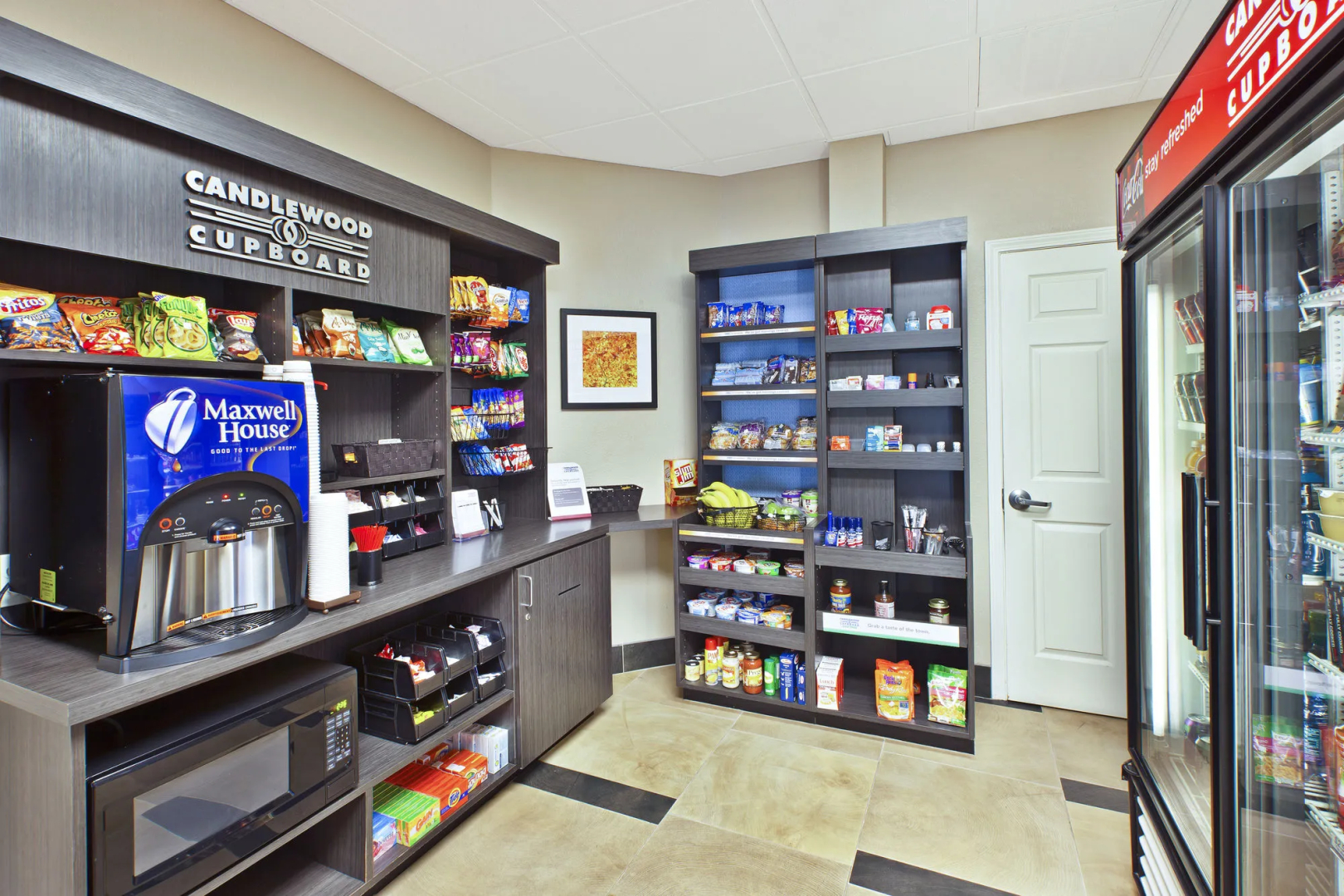 Candlewood Suites Indianapolis Airport by IHG