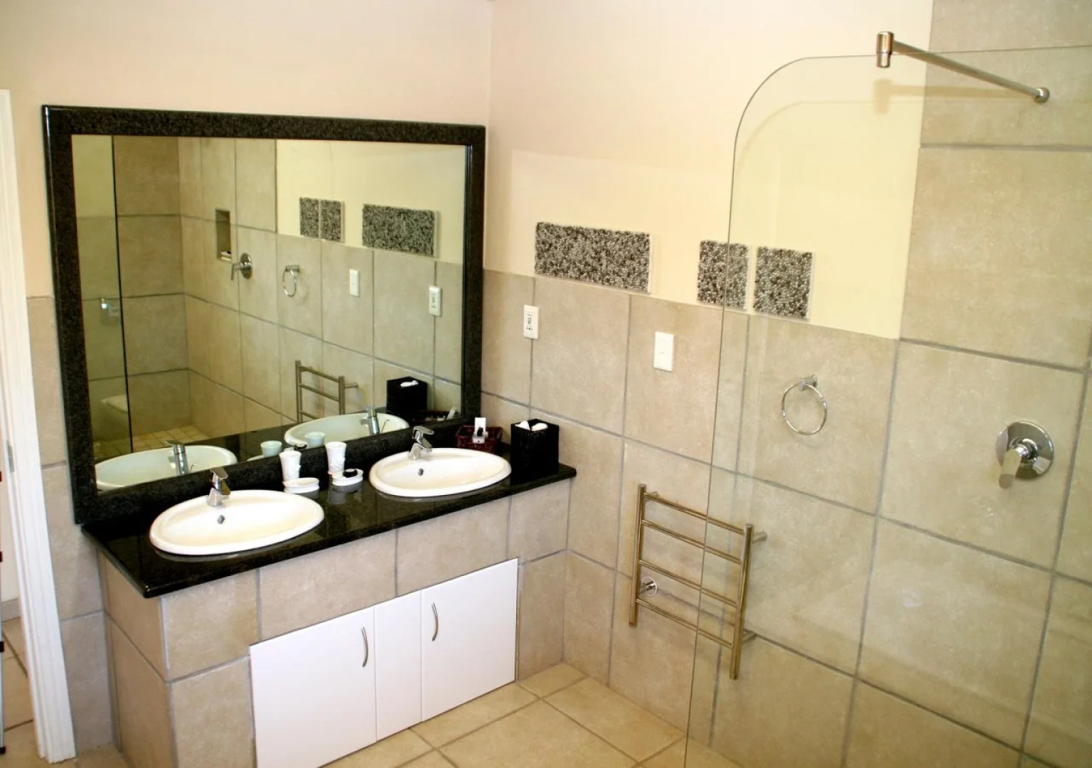 Sani Valley Nature Lodges