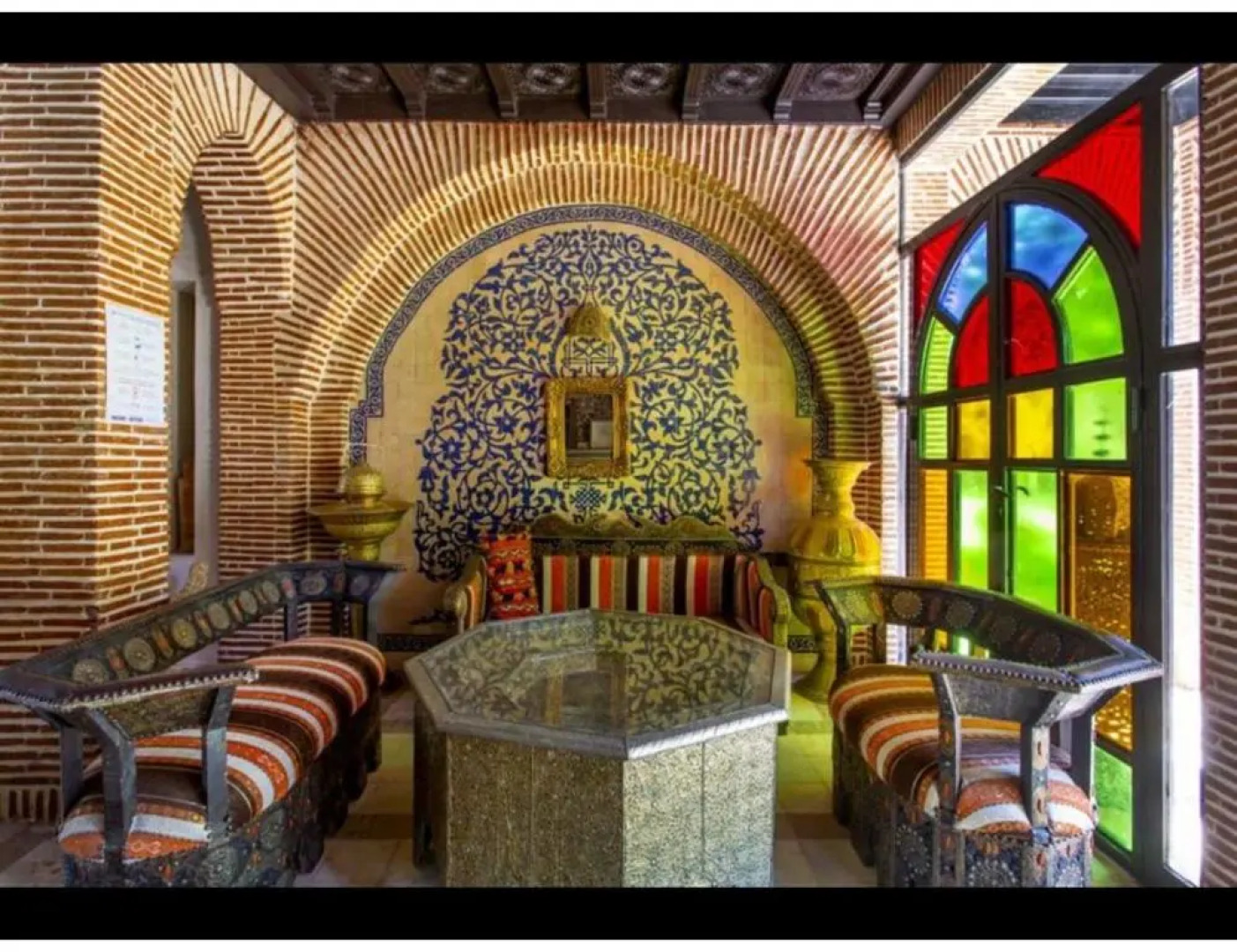 Palace With 2 Villas and 2 Swimming Pools in Sidi Abdellah Ghiat