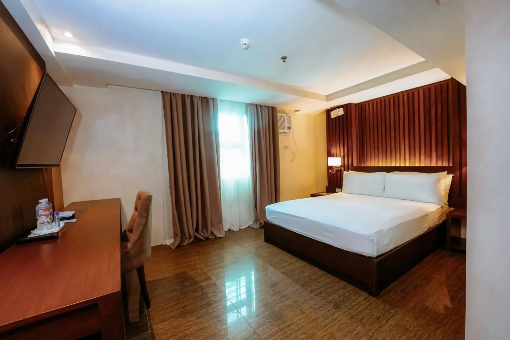 Emerald Boutique Hotel