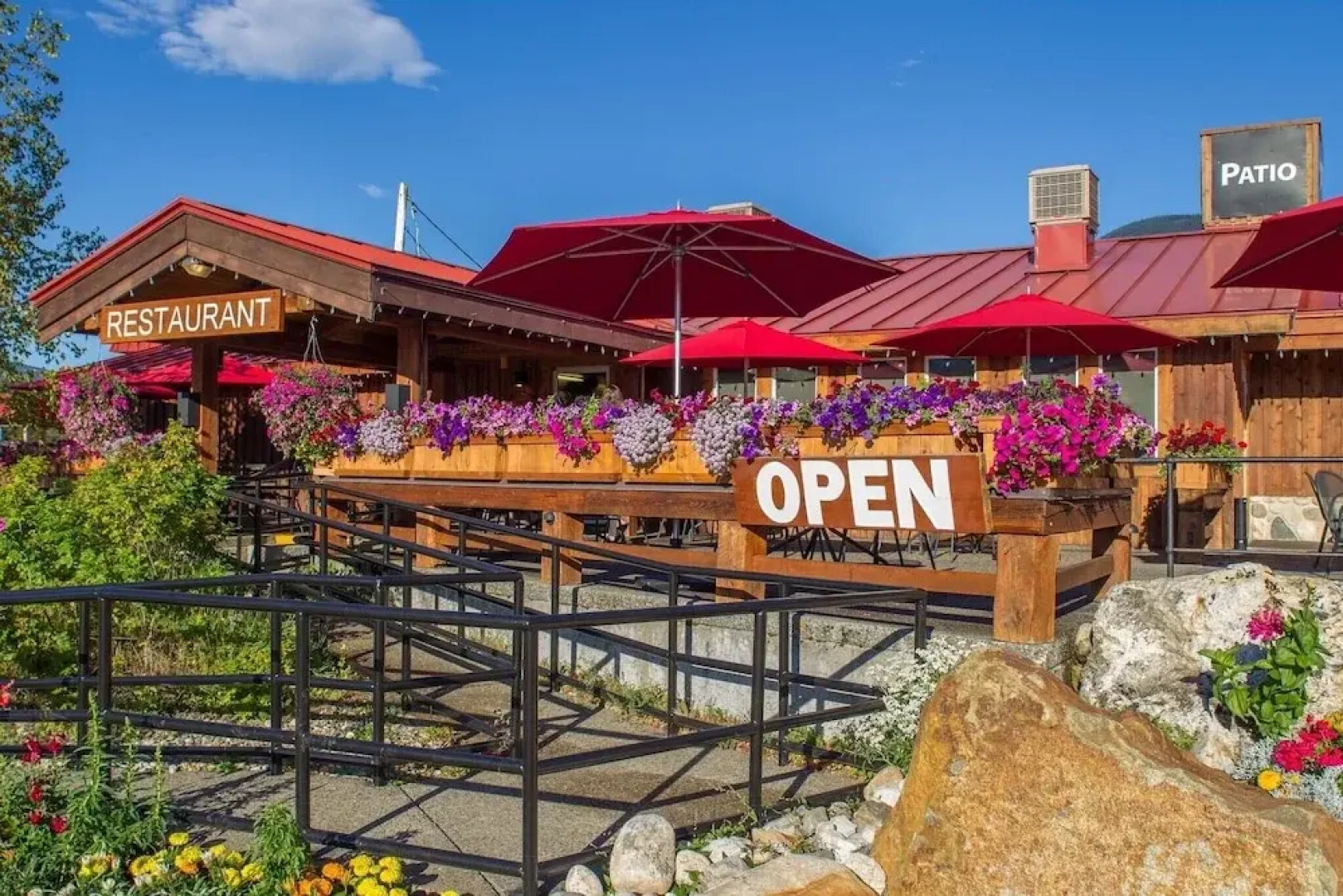 Saddle Mountain Lodge