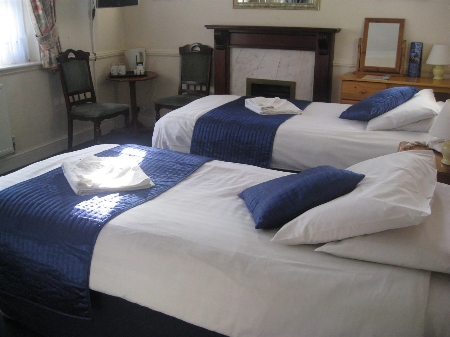 The Corner House Hotel Gatwick