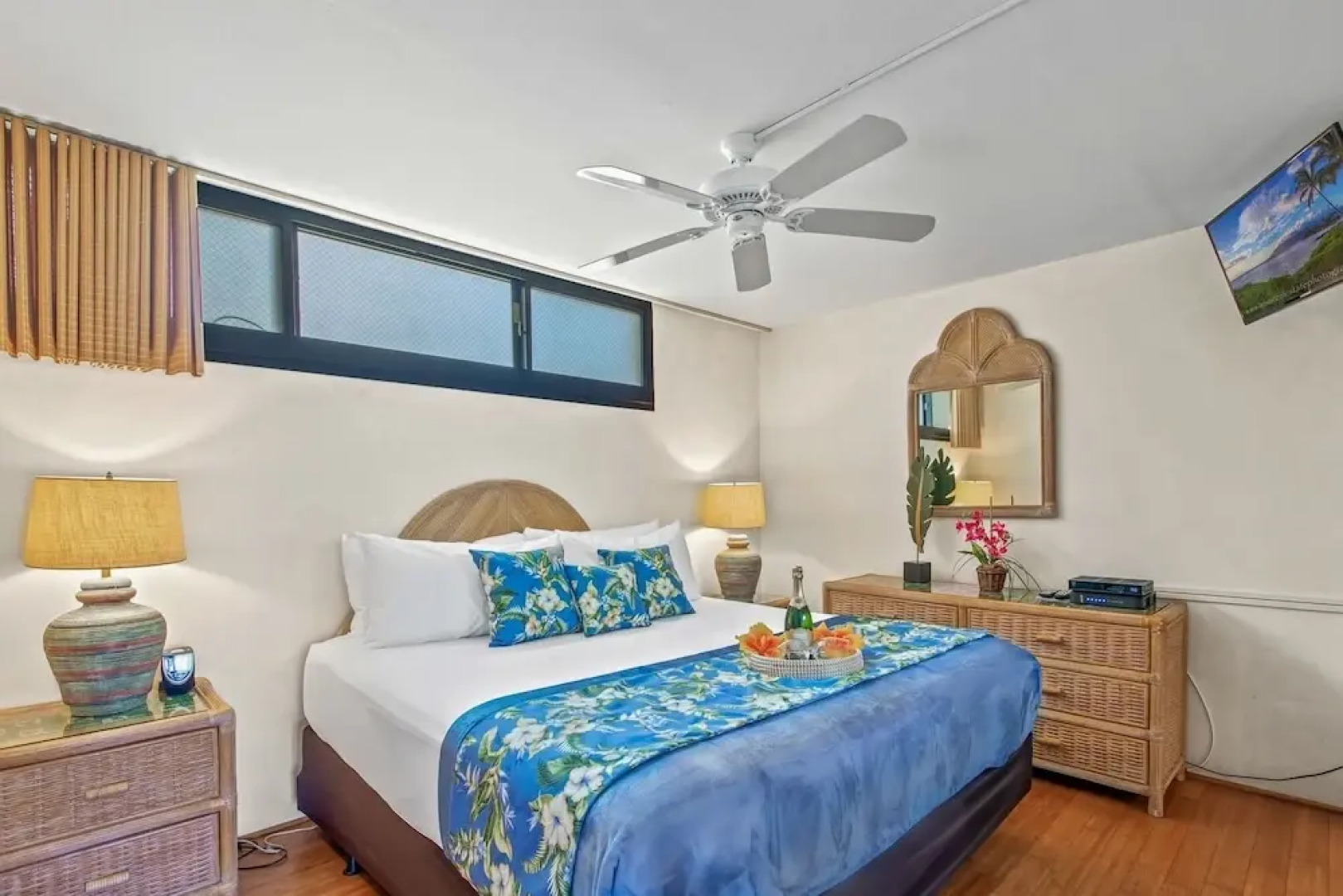 Papakea A101 2 Bedroom Condo 2 Condo by Redawning