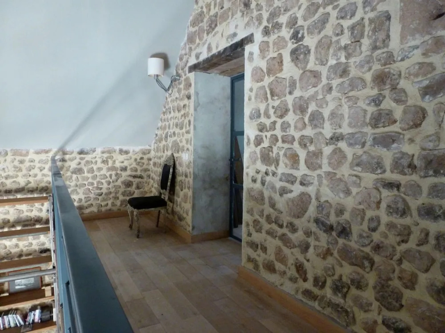 Luxurious Farmhouse in Braize