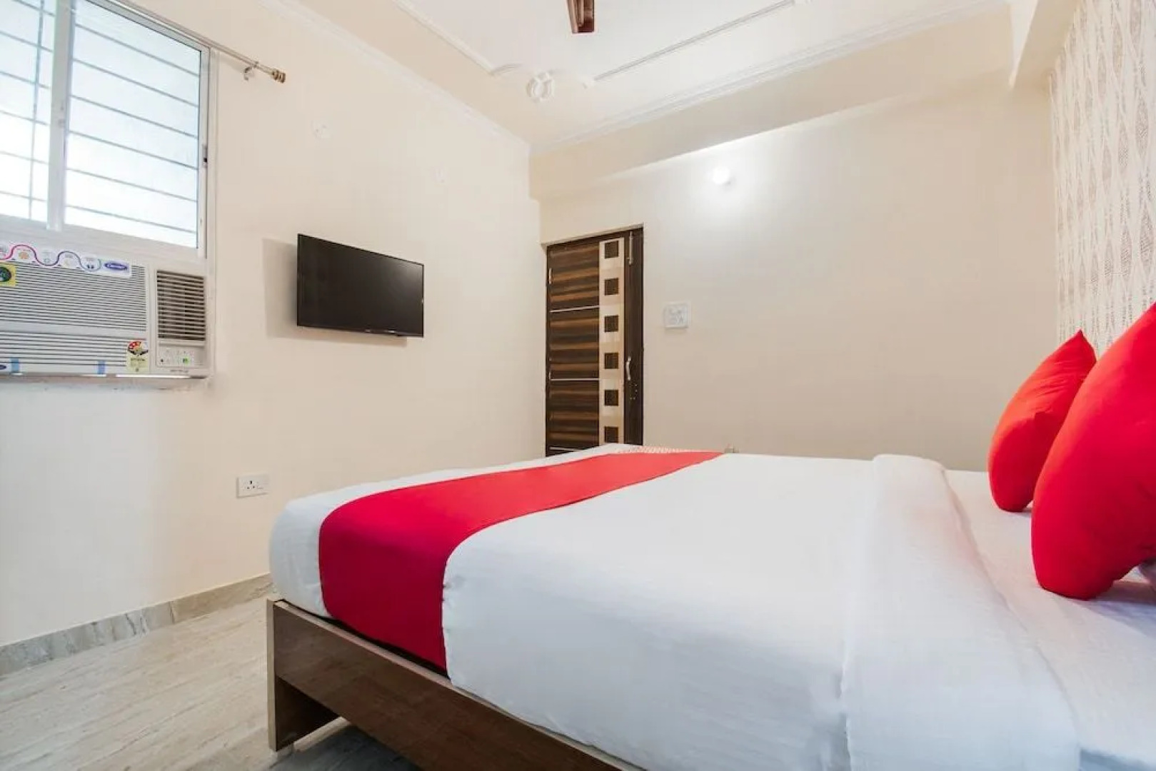 OYO Flagship 47006 Hotel Magadh Palace