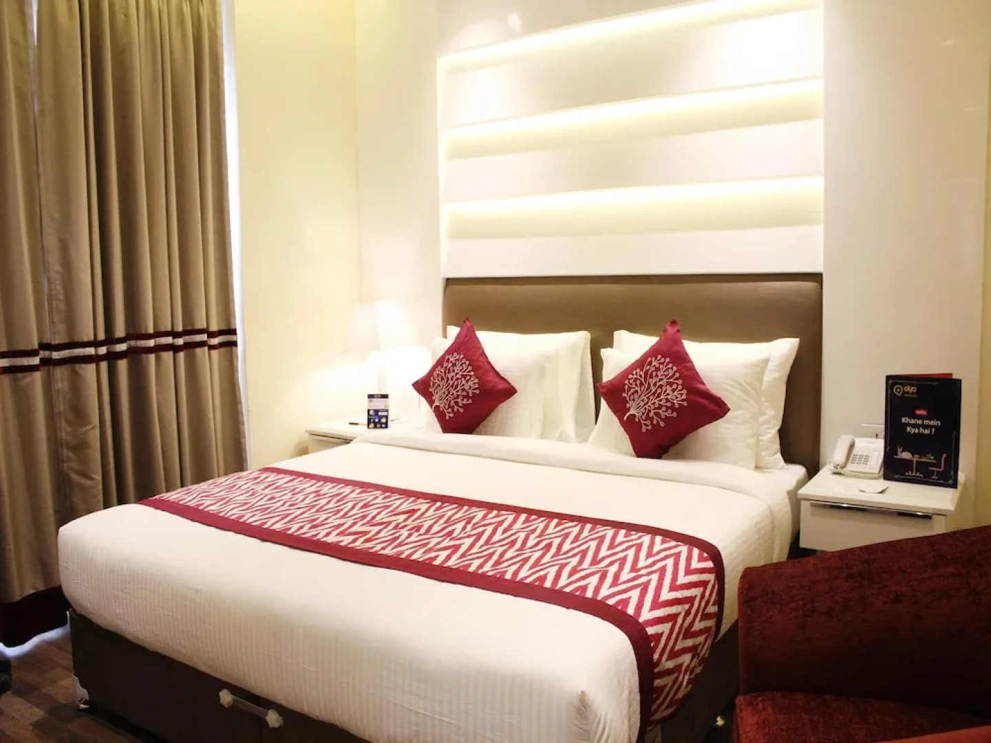 OYO 2637 Hotel Picasso Prive