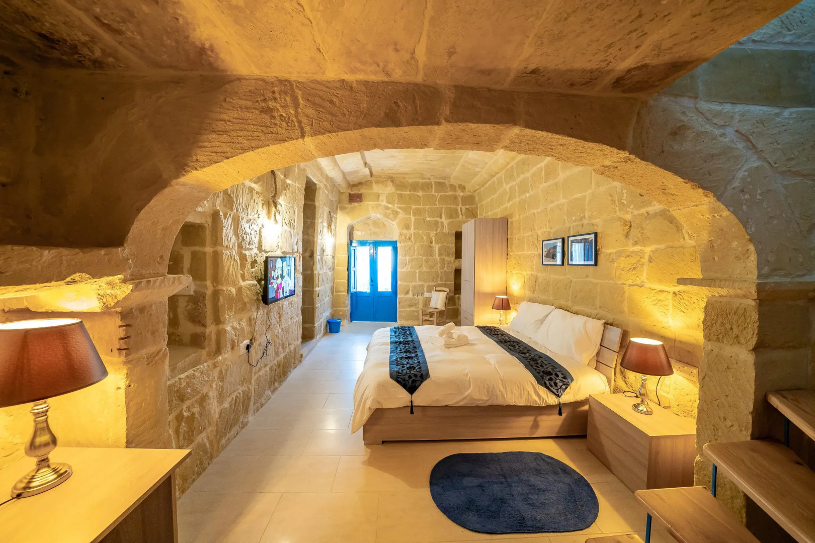 Ta' Pinu B&B