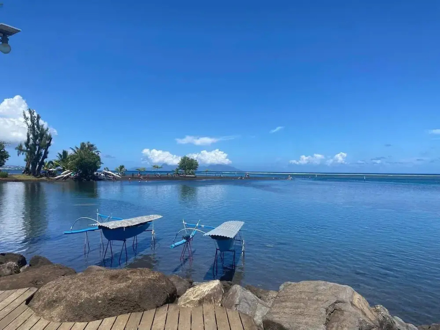 Fare Avea in Mahina With 3 Bedrooms and 2 Bathrooms