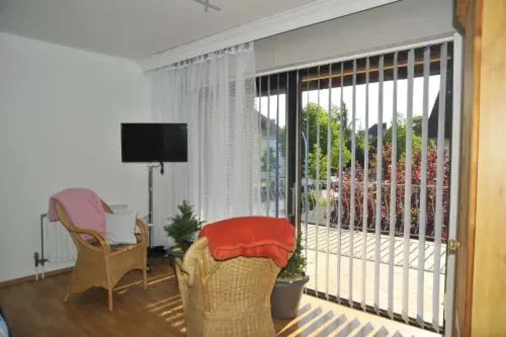 Helles Zi. Herzzentrum/GOP in 5min