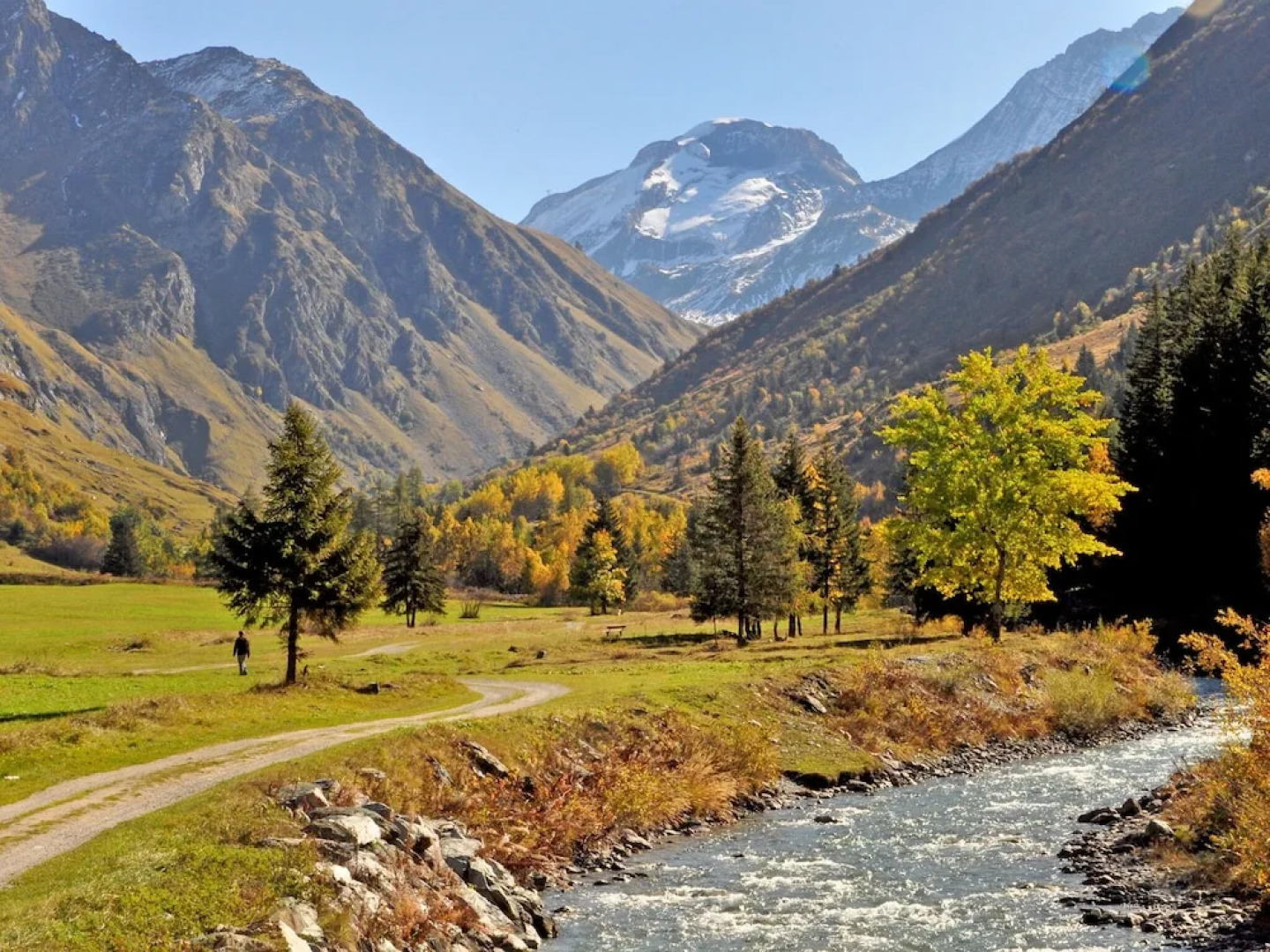 Luxurious Apartment in Champagny-en-vanoise Near Ski Area