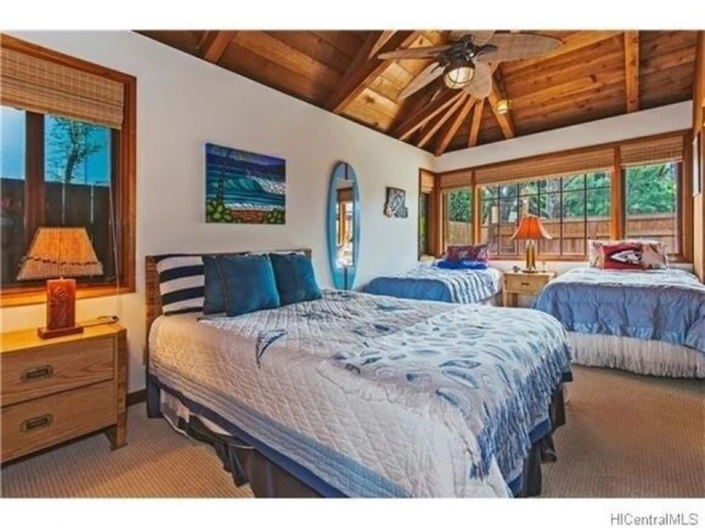 Blue Mahina At Sunset Beach 4 Bedroom Home by RedAwning