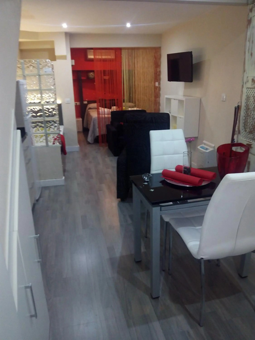 Loft jacuzzi lila Casa Ermita San Antonio