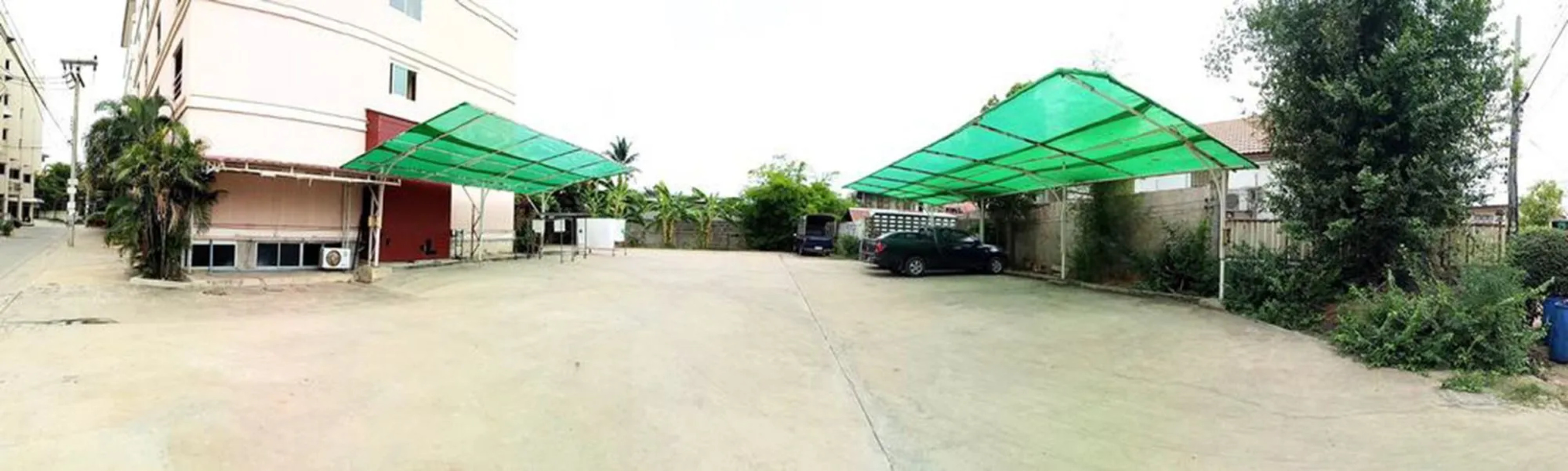 Ban Bua Resort & Hotel