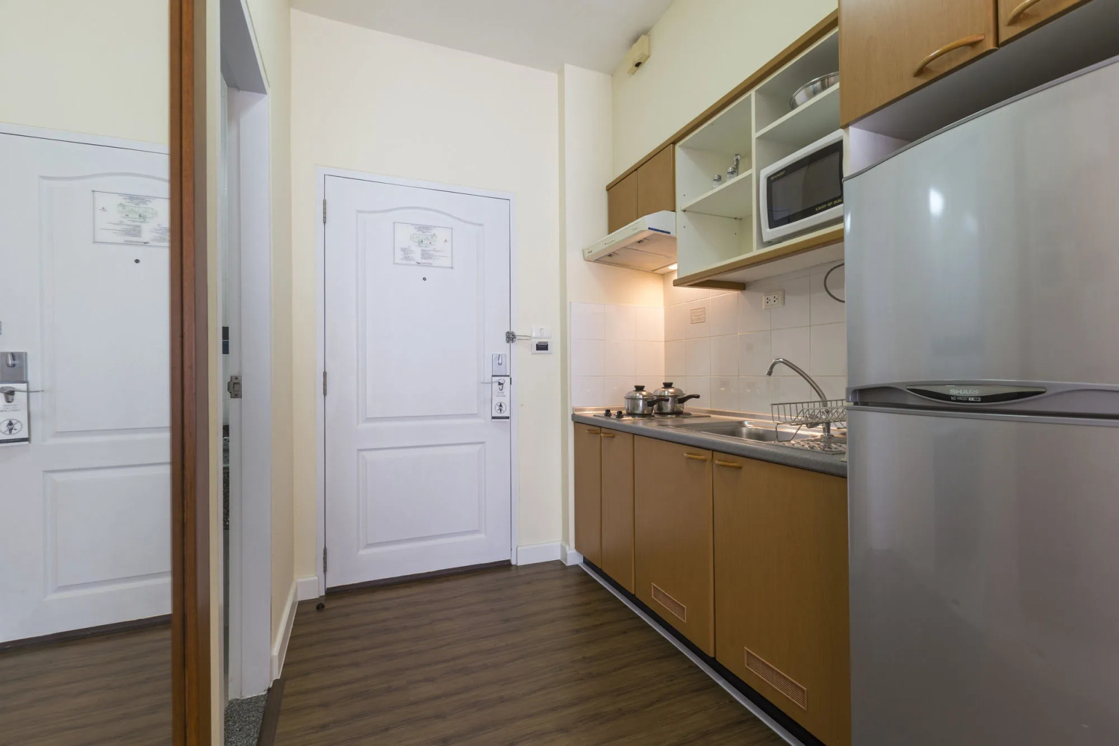 Kameo House Hotel and Serviced Apartments