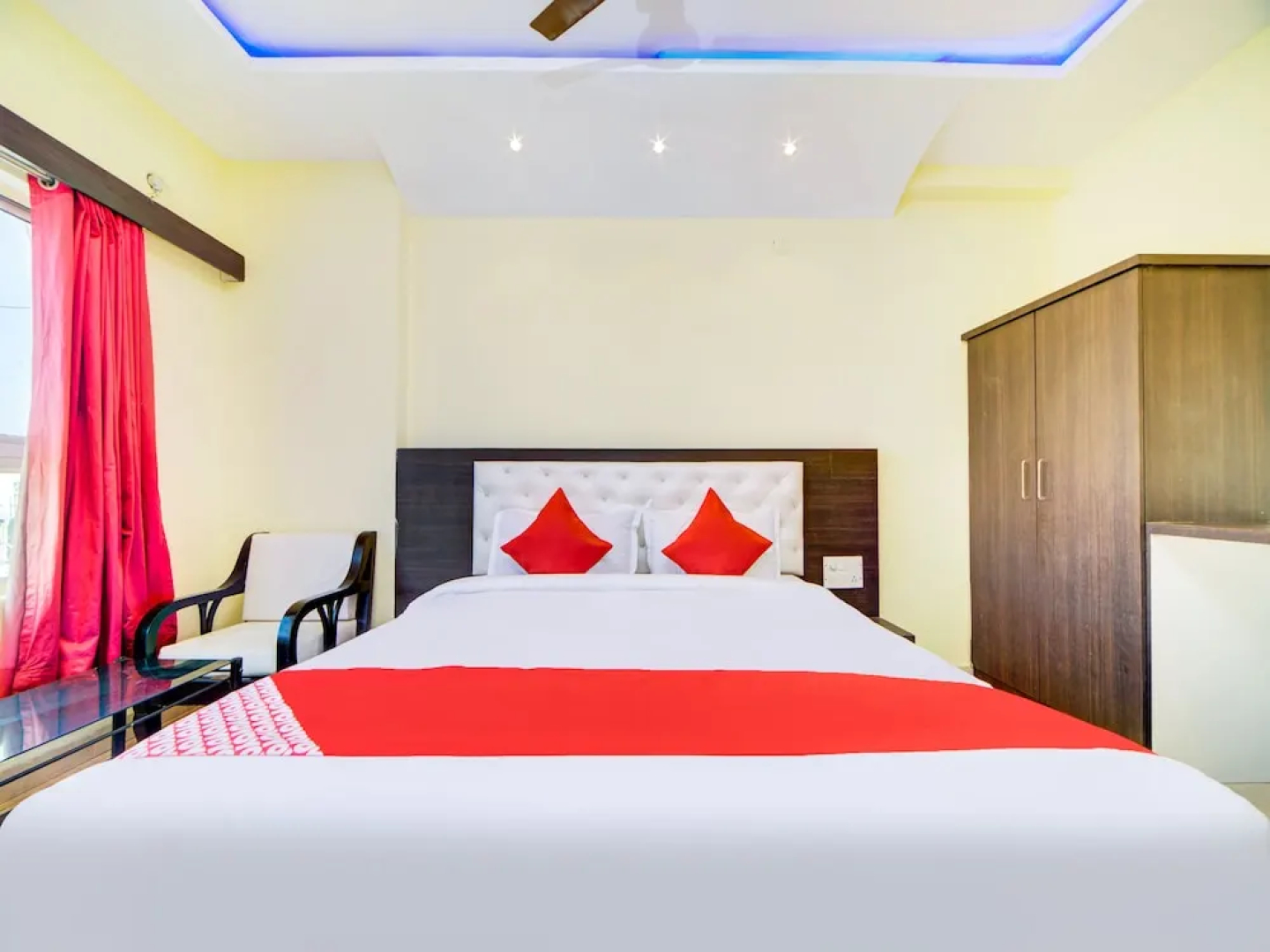 Hotel SRS Regency by OYO Rooms
