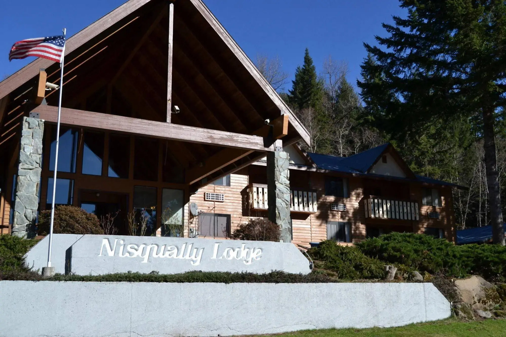 Nisqually Lodge