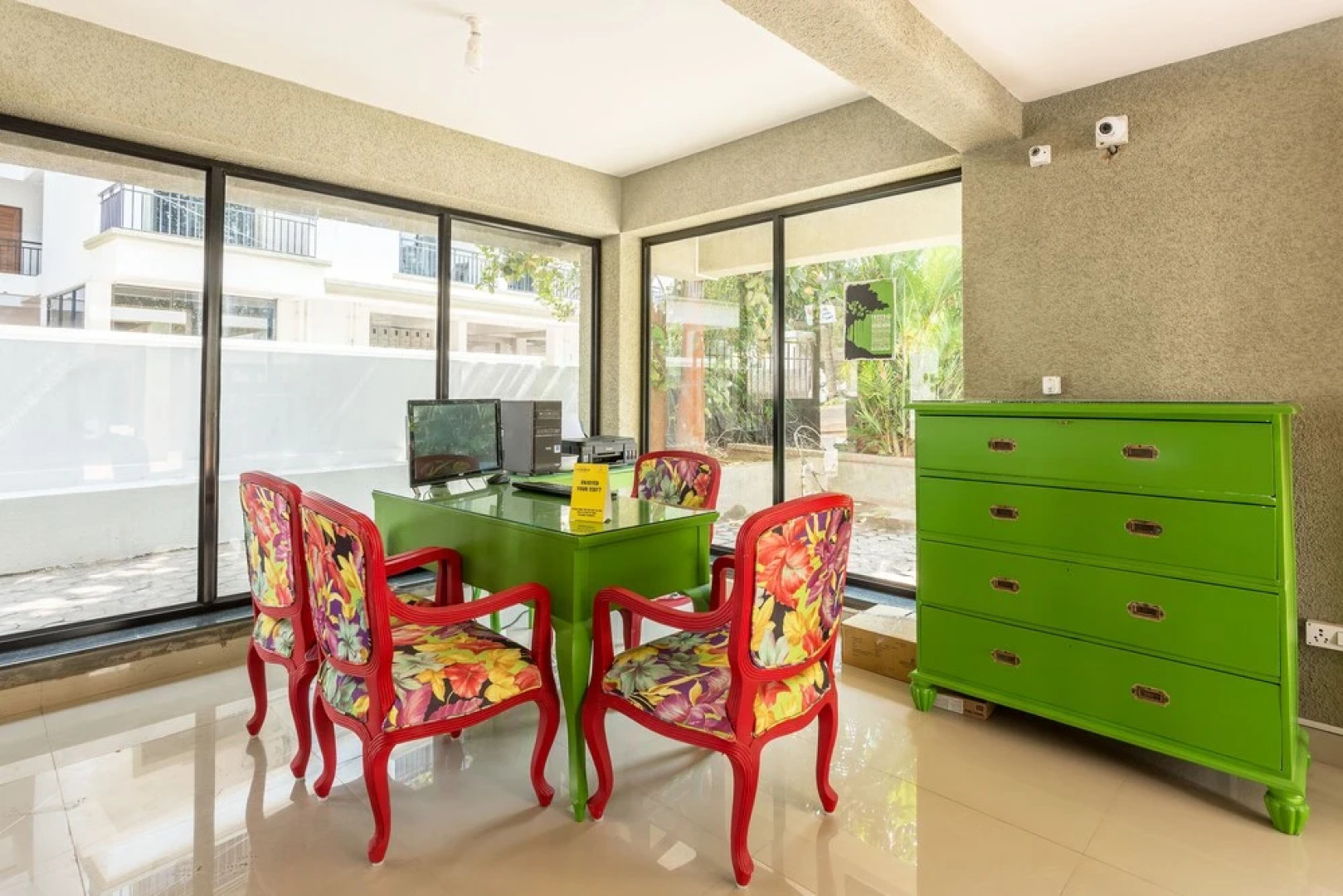 Treebo Trend Zeebo Suites