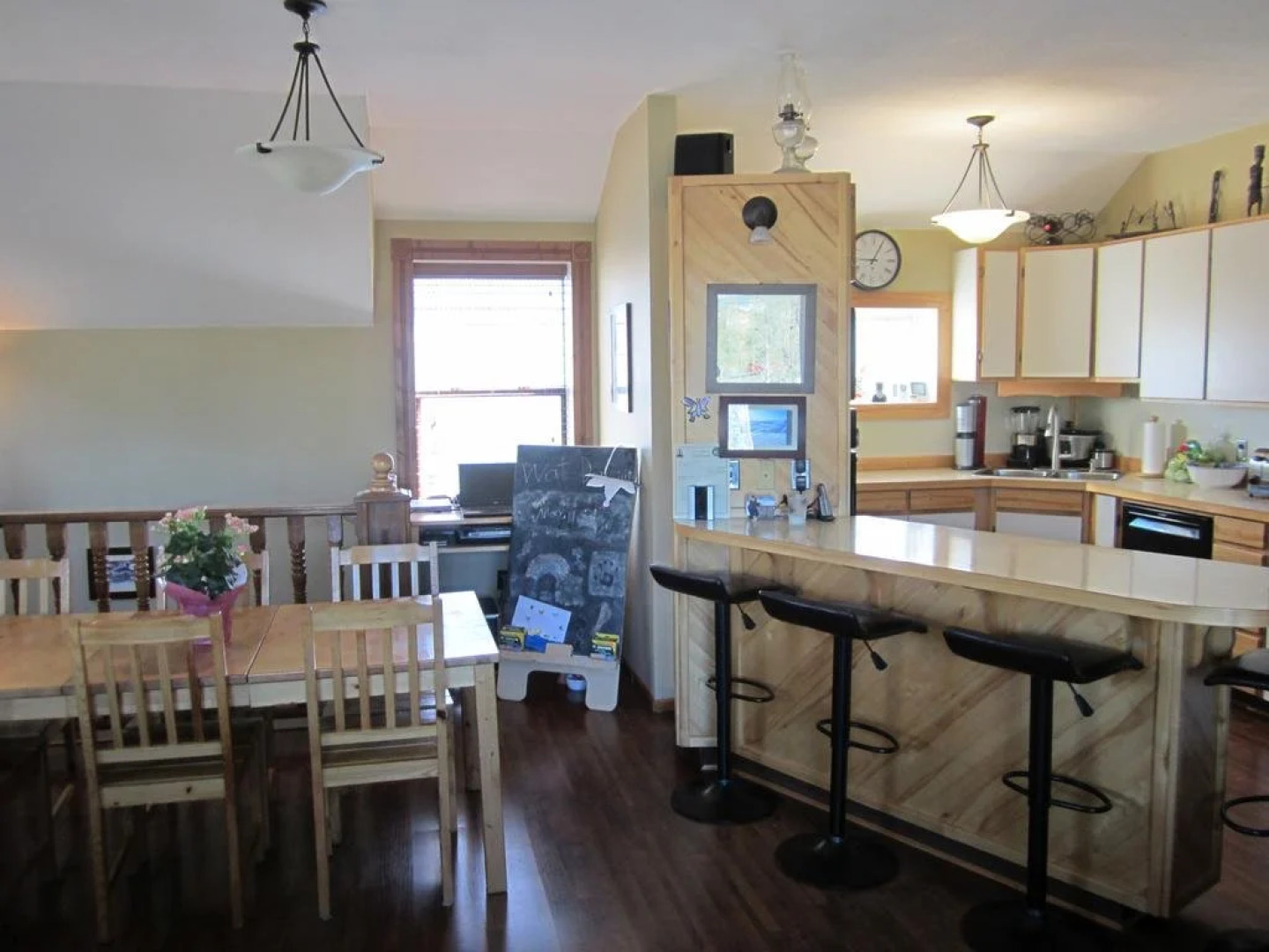 5th Avenue Bed & Breakfast