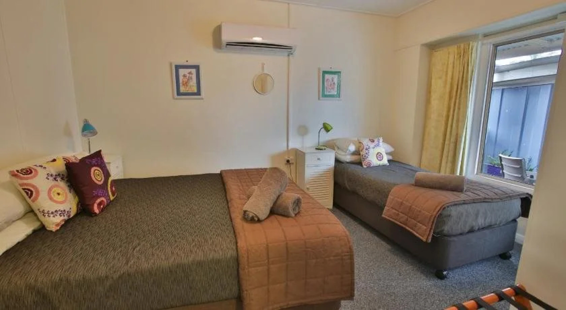 Pale Pacific Holiday Units