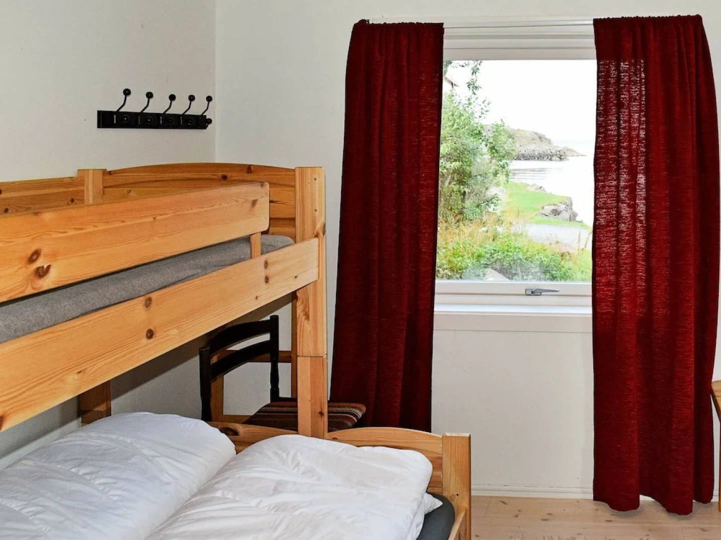 7 Person Holiday Home in Stamsund