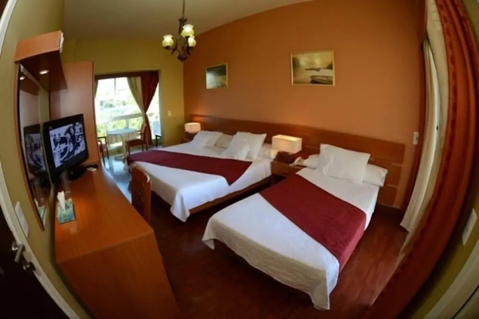 Ahiram Hotel