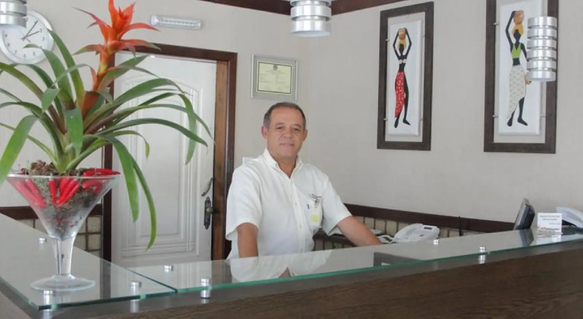 Patamares Praia Hotel