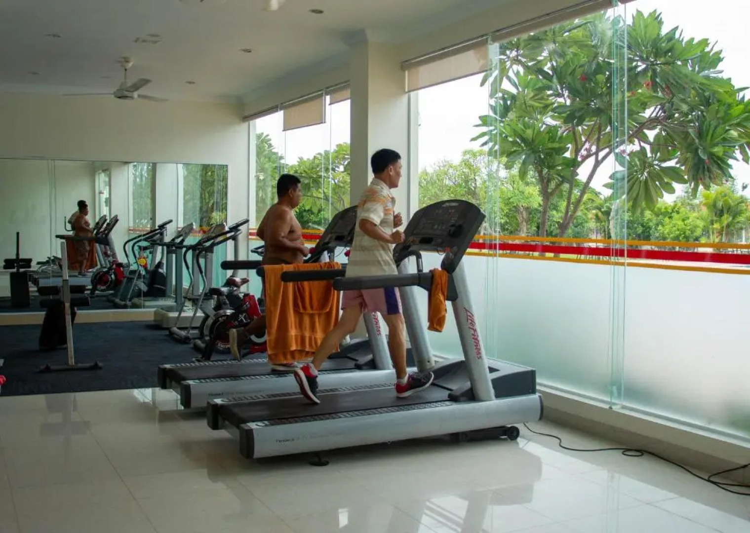 Pursat Riverside Hotel and Spa