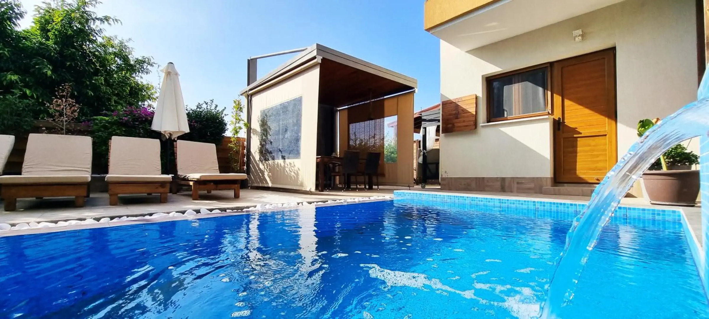 Shanti Paphos Holiday House