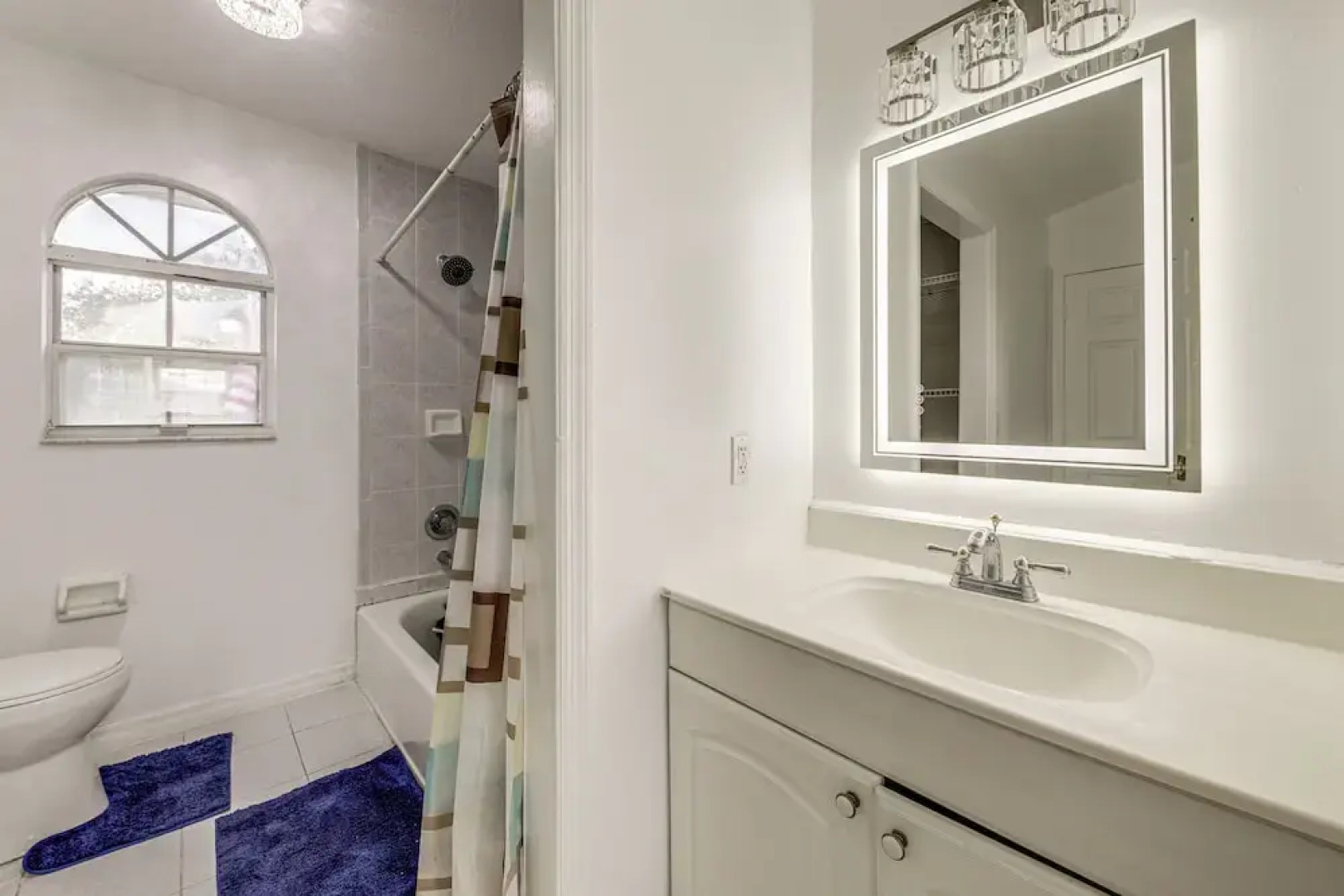 Swim, Barbecue & Game: Home 4 Mi to Pompano Beach!