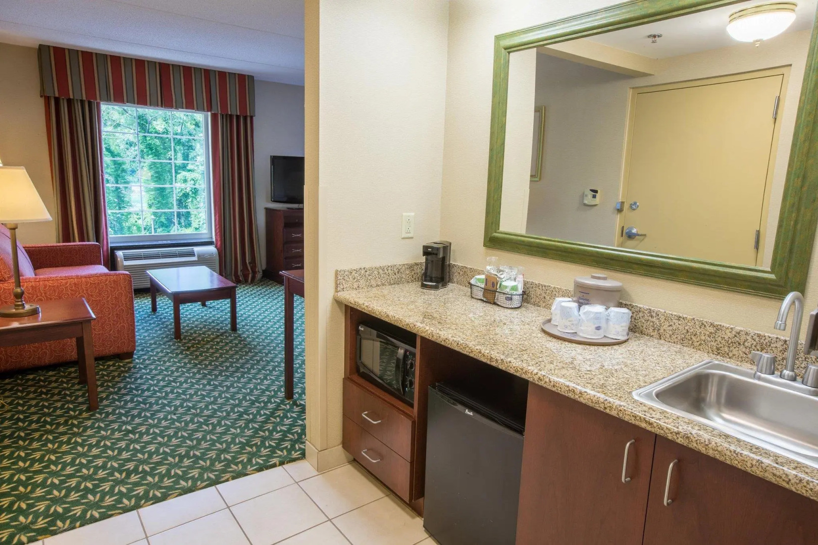 Hampton Inn & Suites Berkshires-Lenox