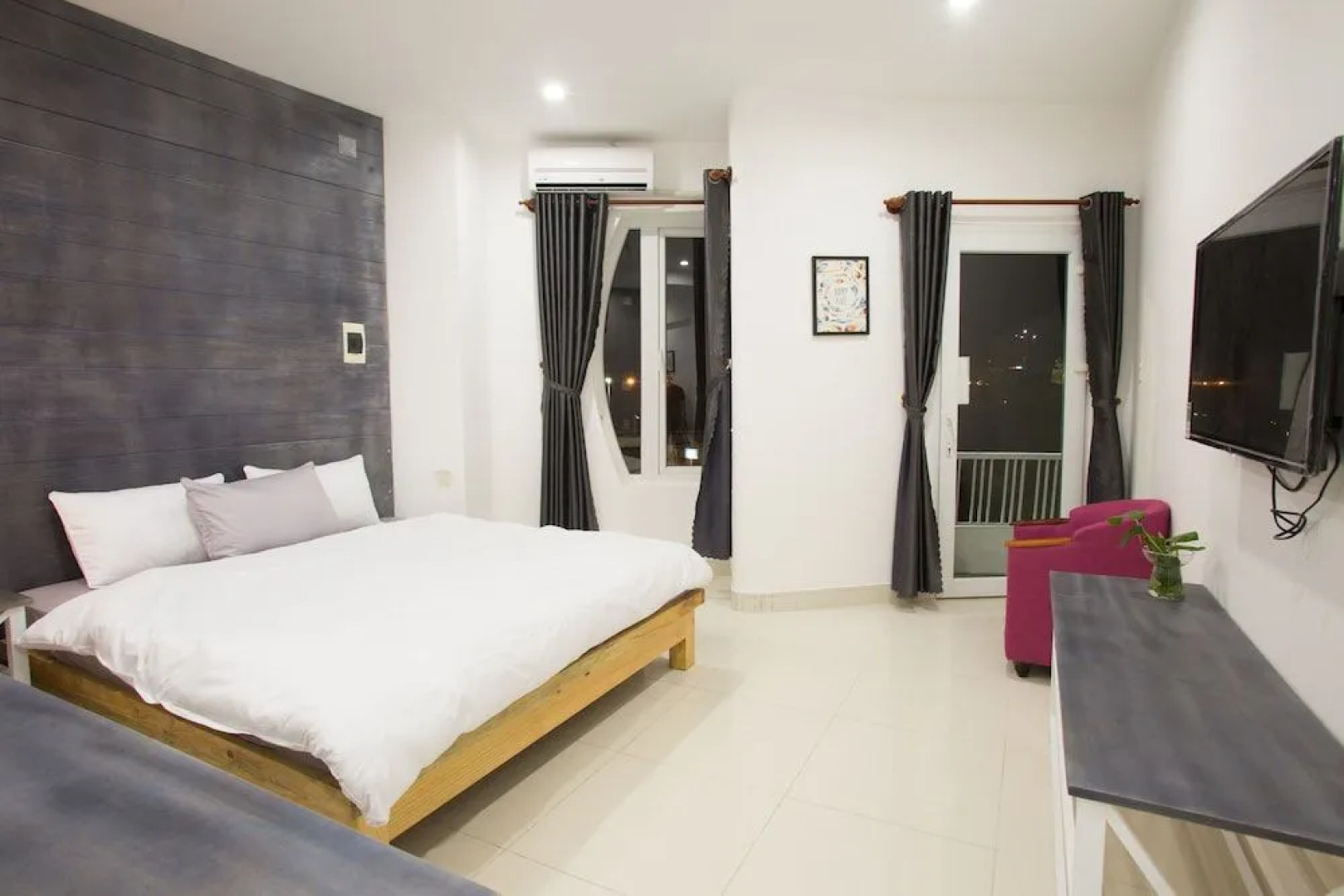 Carisbay Hostel