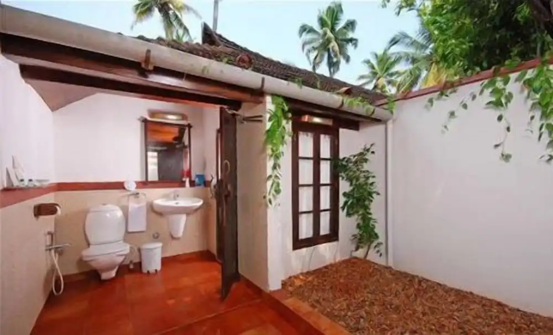 Kayaloram Heritage Lake Resort