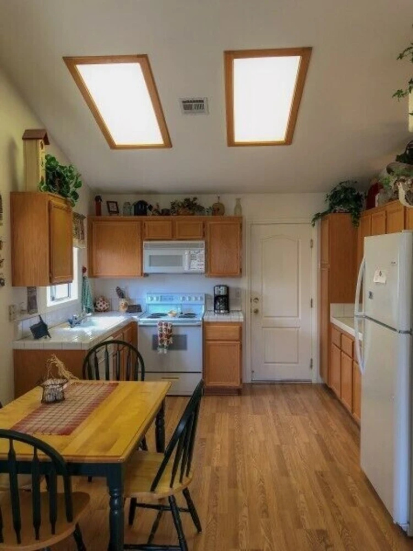 Mike Stubbs Home 3 Bedrooms 2 Bathrooms Home