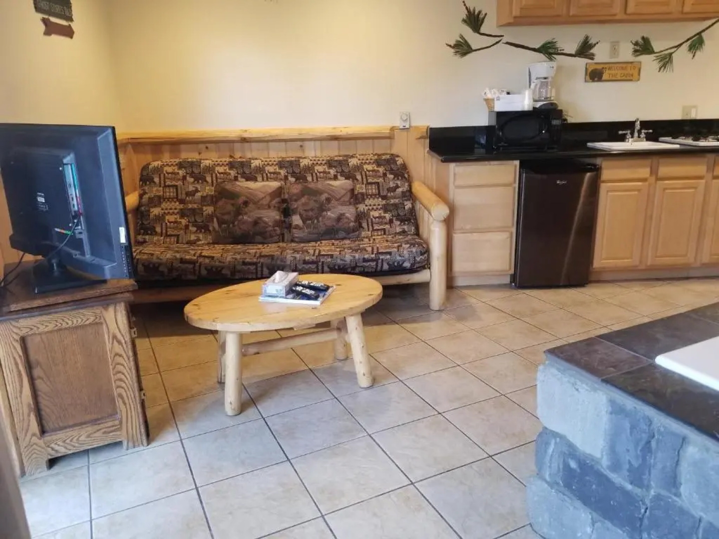 Rodeway Inn & Suites Fireside Lodge