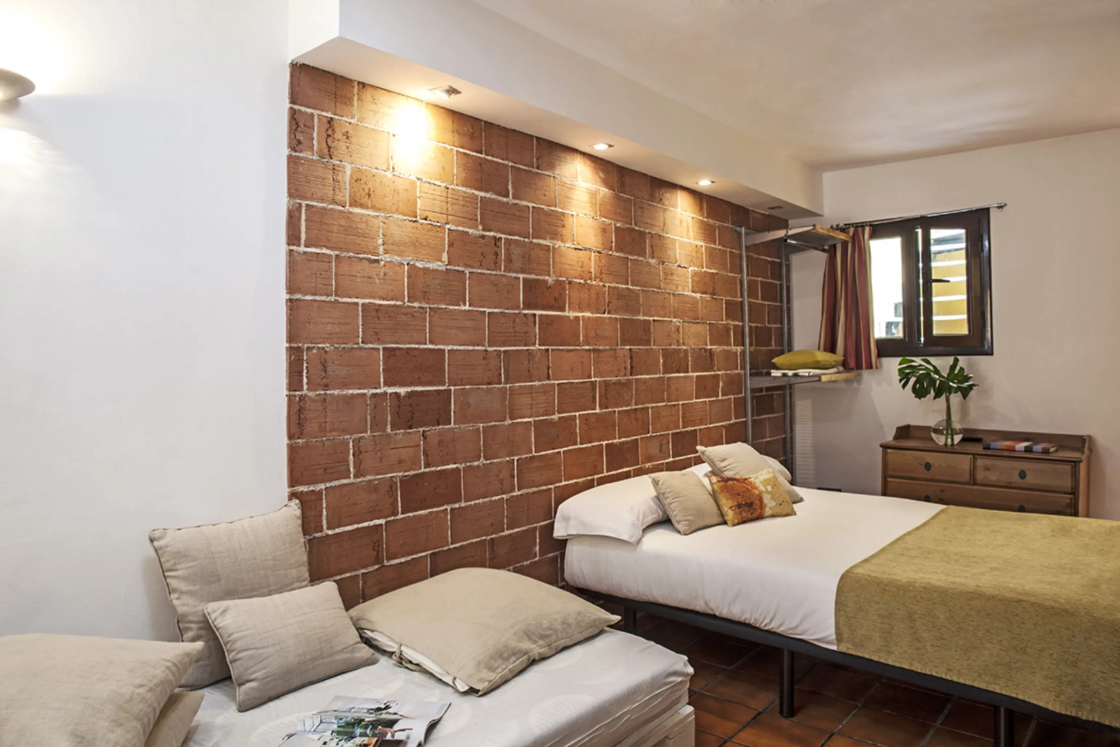 AinB Las Ramblas-Guardia Apartments