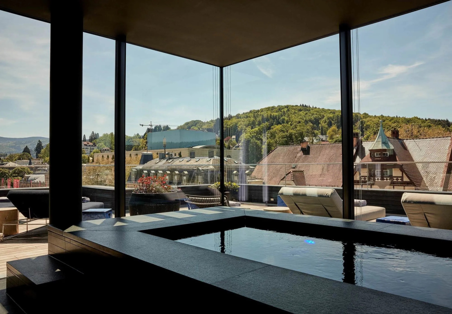 Roomers Baden-Baden, Autograph Collection