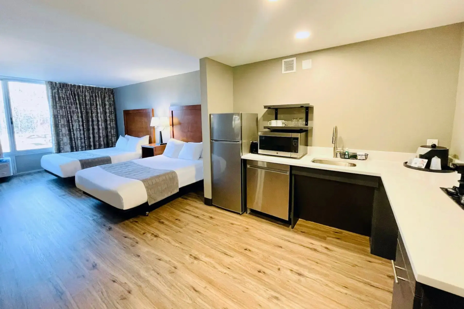 Ramada Ellsworth