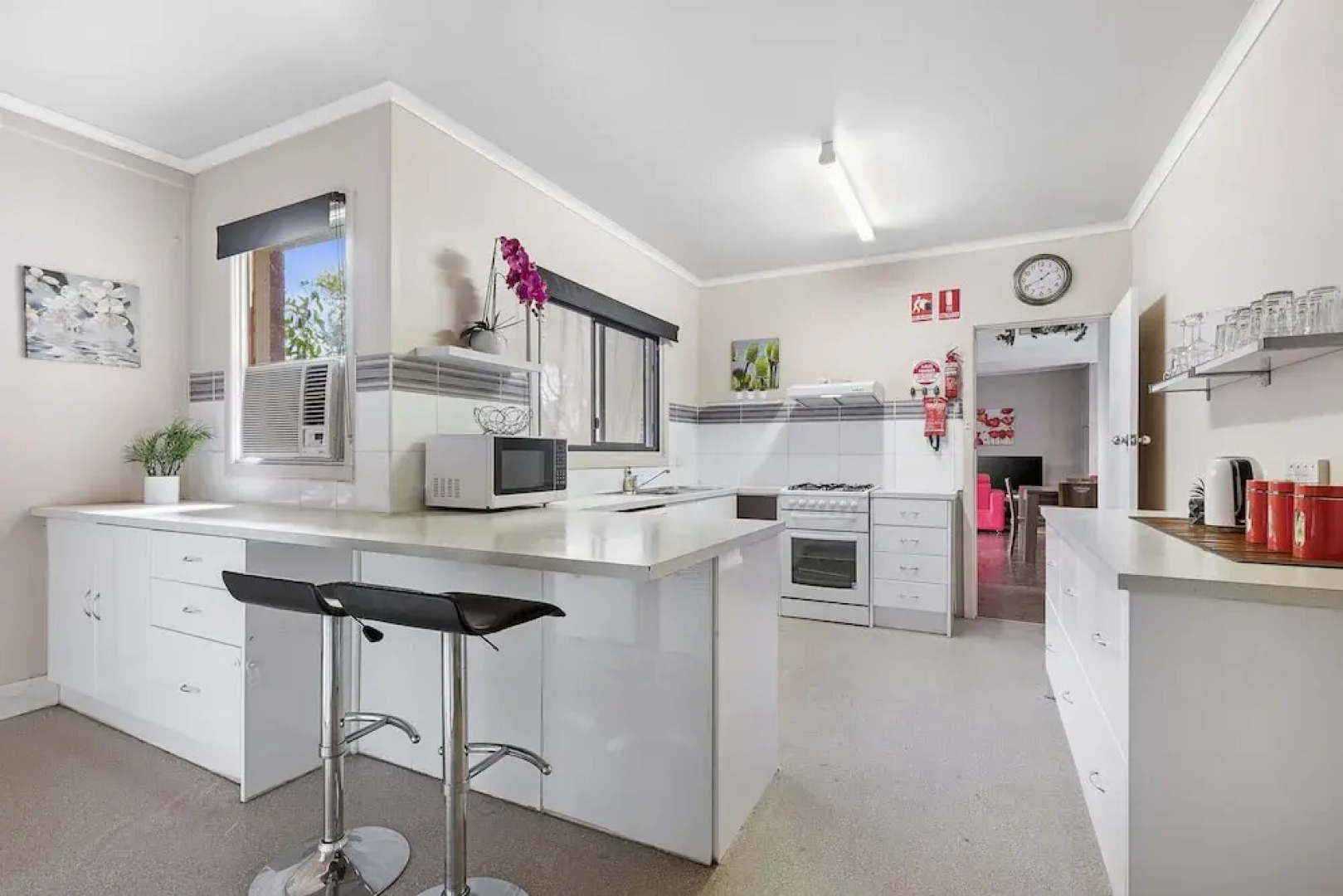 The Gazebo Place - Spacious 4 Bedroom near Murray River