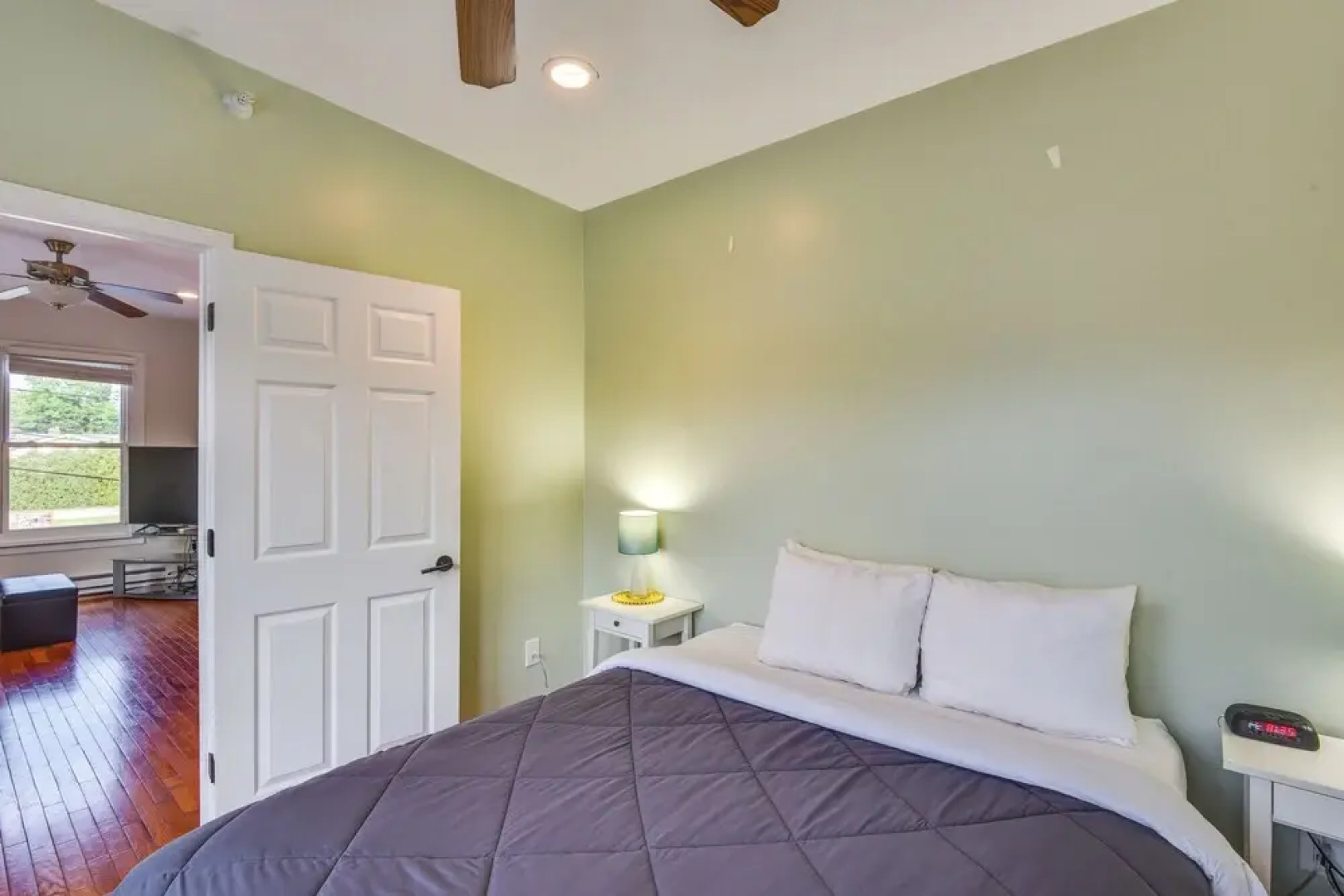 3 Mi to Lake Michigan: Pet-friendly Apt in Sawyer