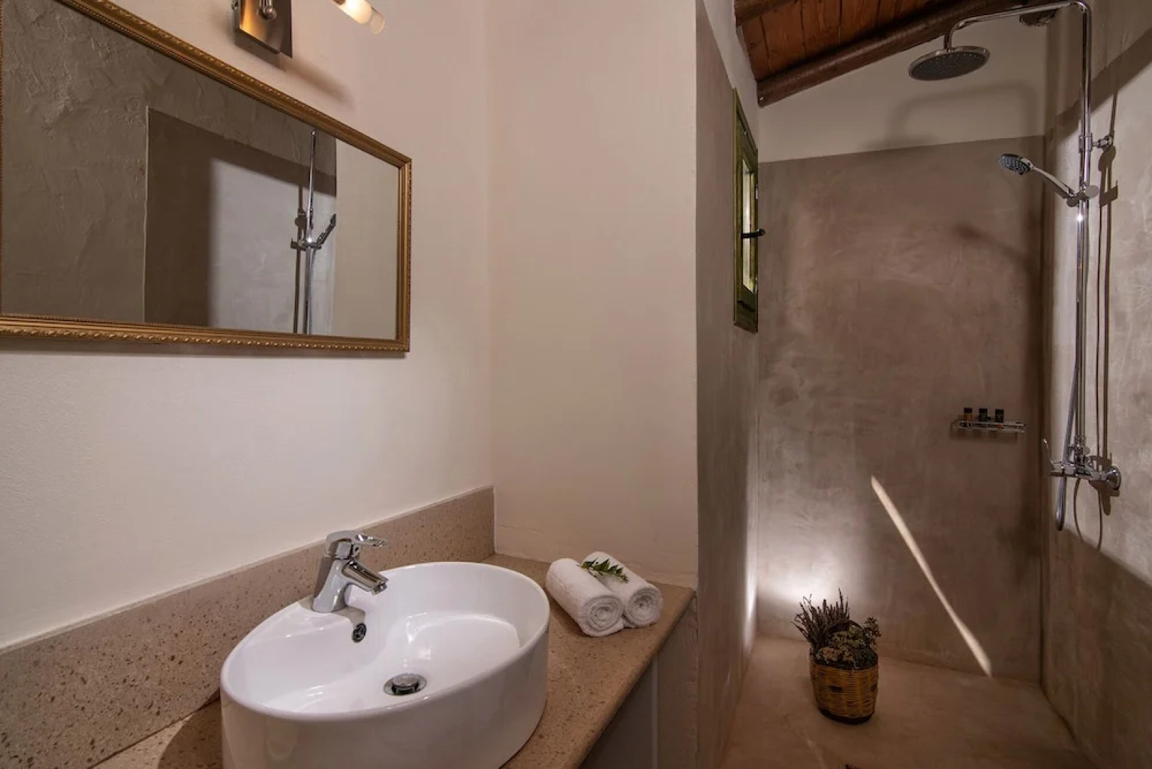 Enagron Ecotourism Village