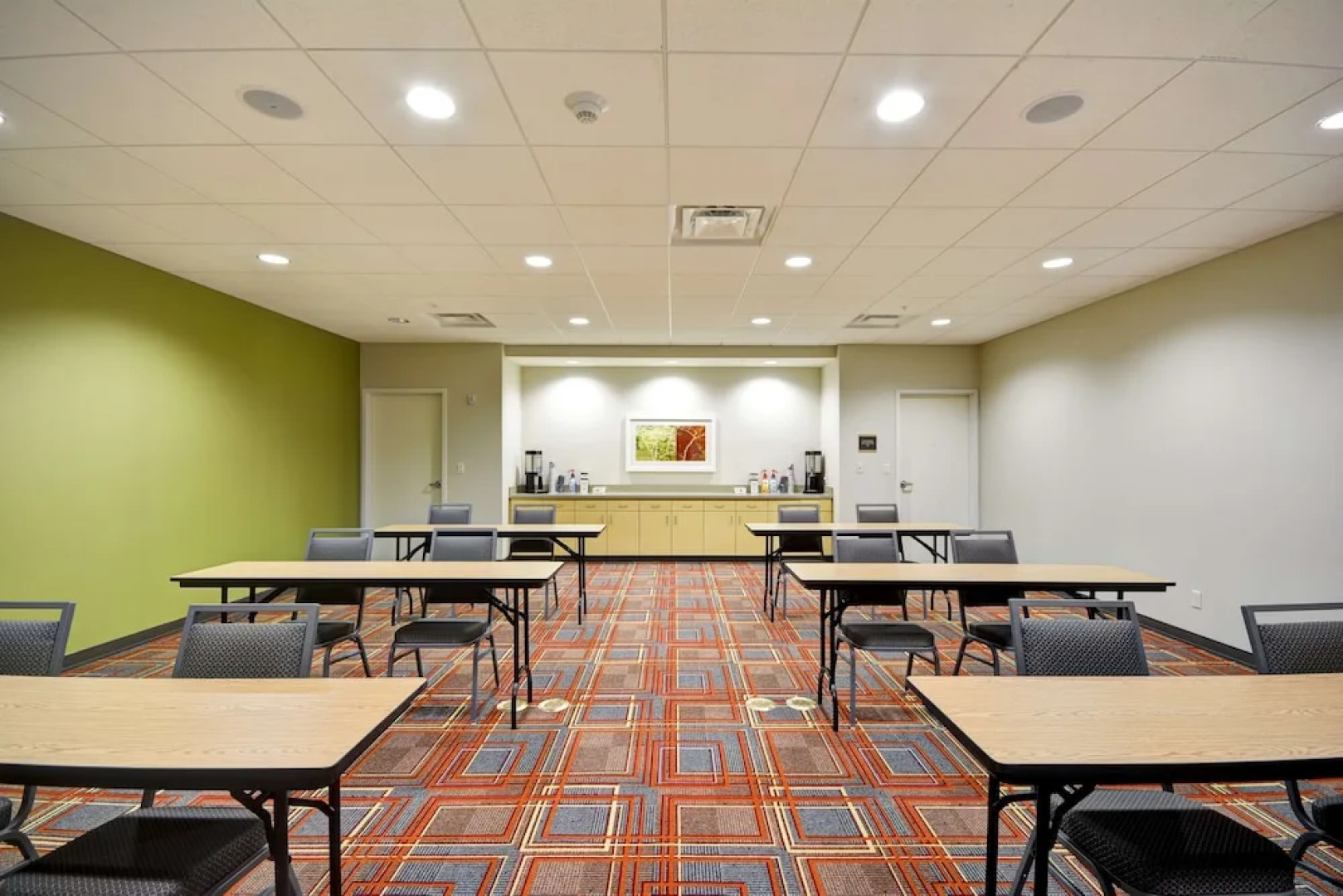 Home2 Suites By Hilton Decatur Ingalls Harbor