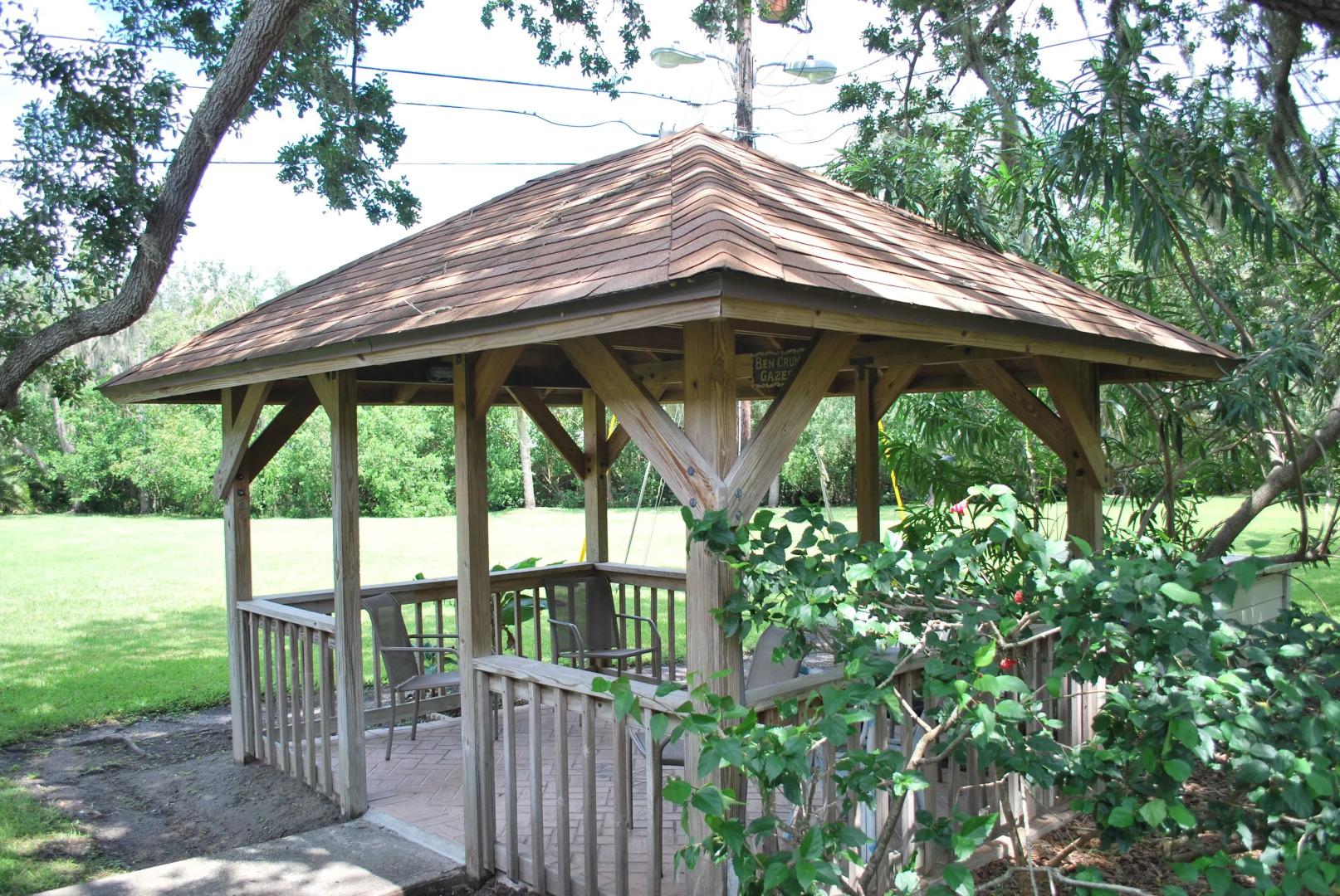 Mar Bay Motel &Suites