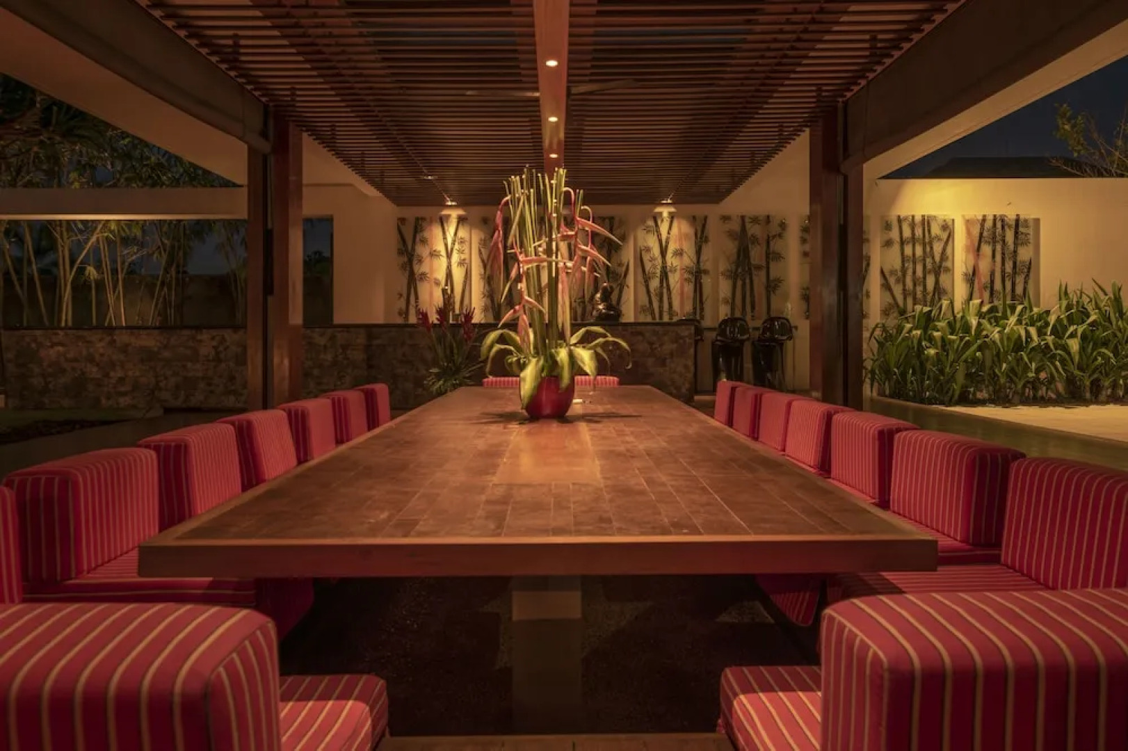 SuperNova Private Boutique Retreat Villa